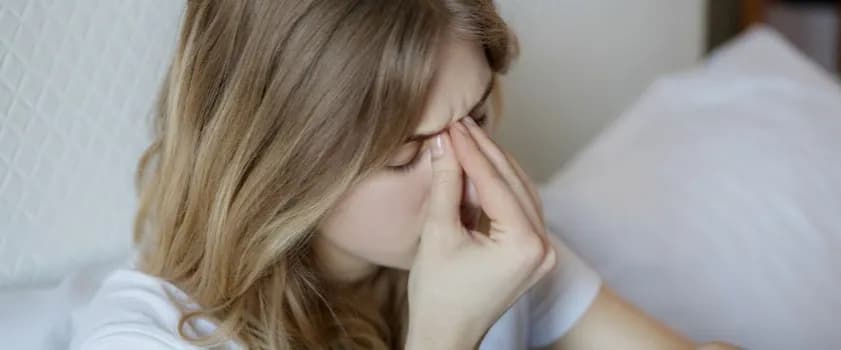 Skuteczne sposoby na ból zatok - co robić, aby poczuć ulgę