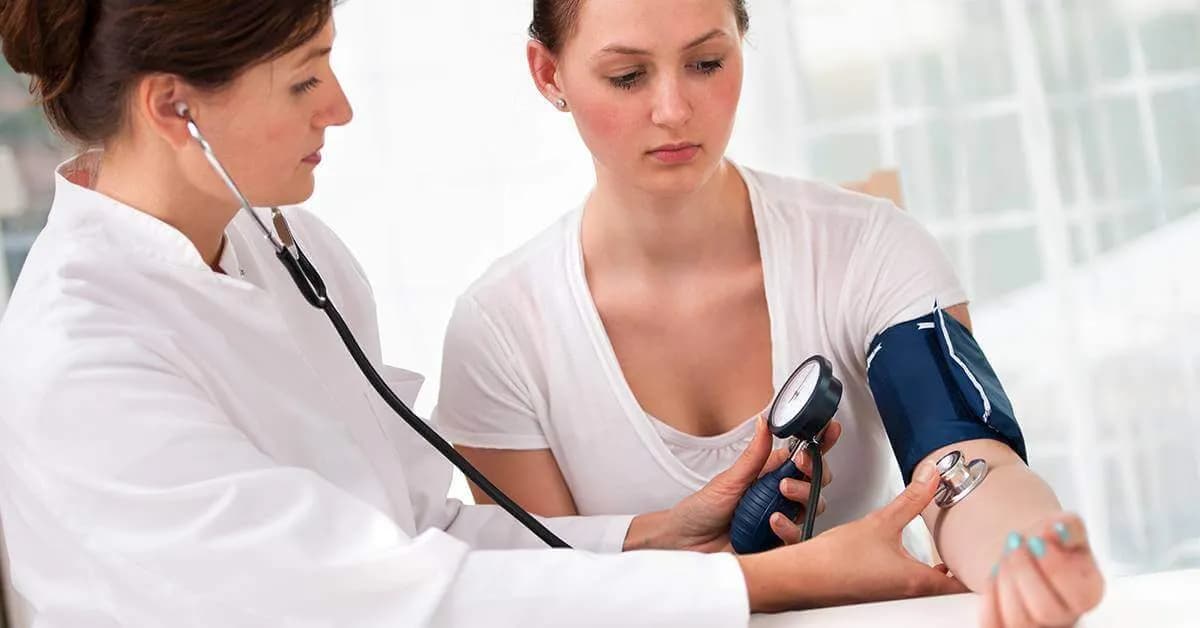 Choroby układu krążenia objawy – nie ignoruj tych sygnałów zdrowotnych